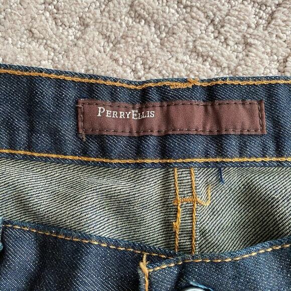Perry Ellis Men’s dark wash jeans -K0196 - Picture 2 of 3